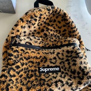 SUPREME leopard fleece backpack